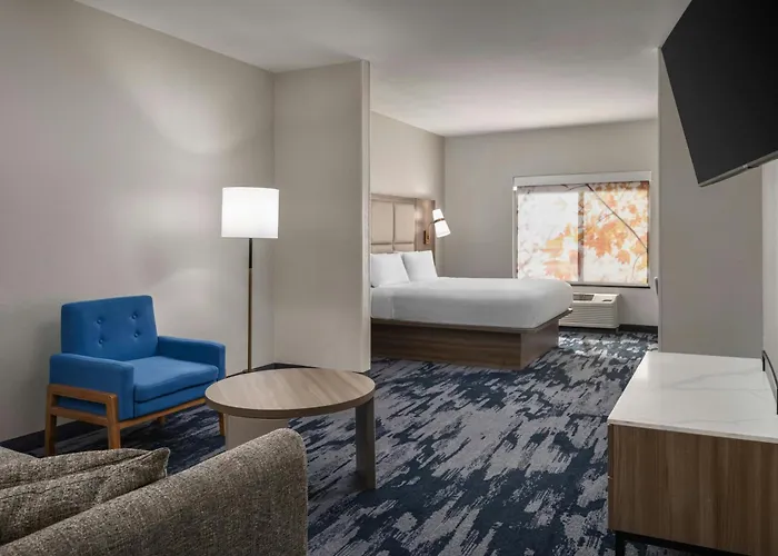 Fairfield Inn And Suites By Marriott Dallas Mansfield